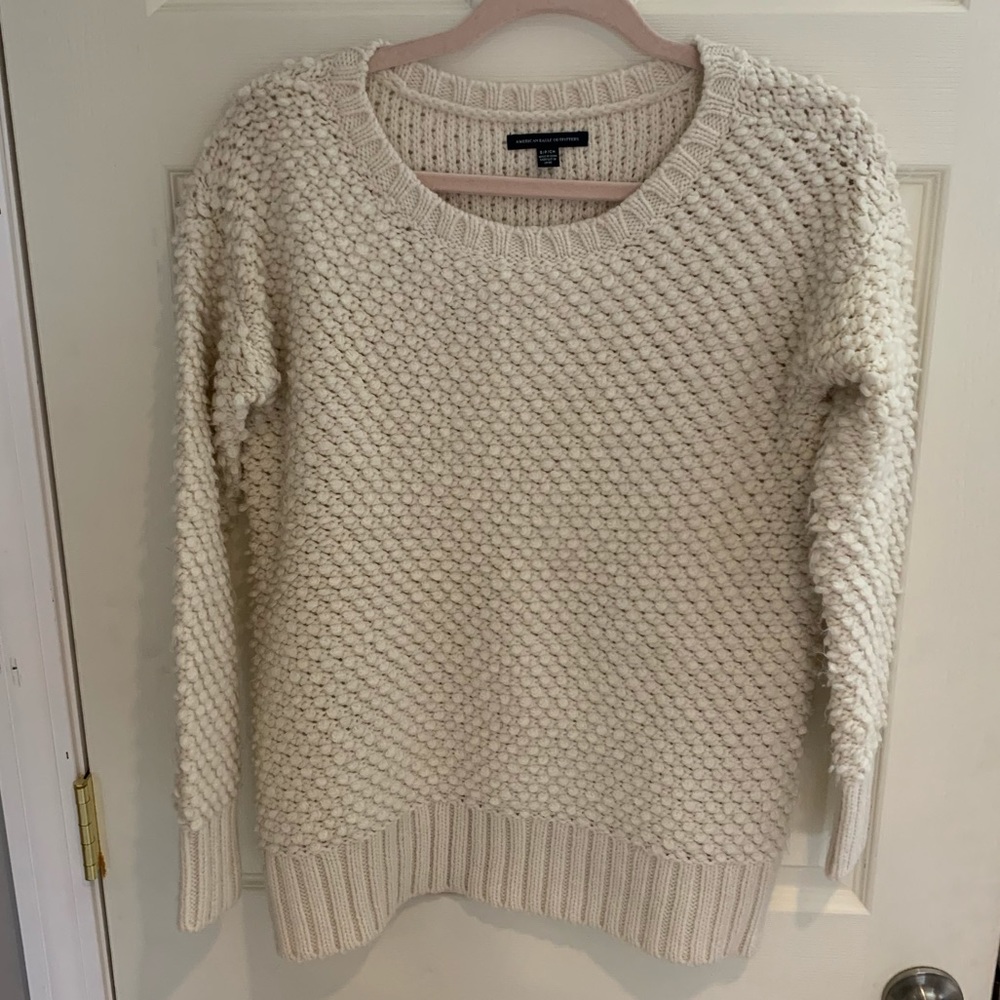 American Eagle popcorn sweater